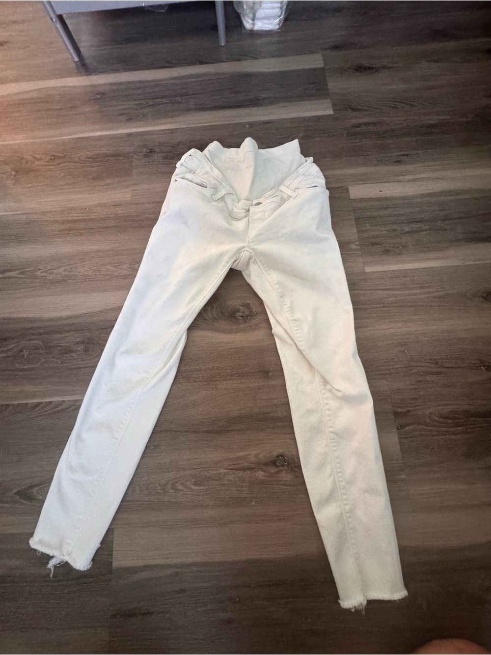 Women's White maternity jeans